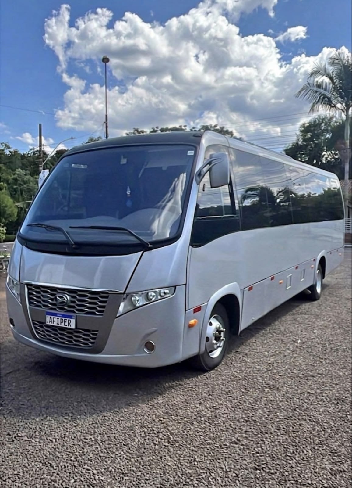 Ônibus da frota Afiper Transportes